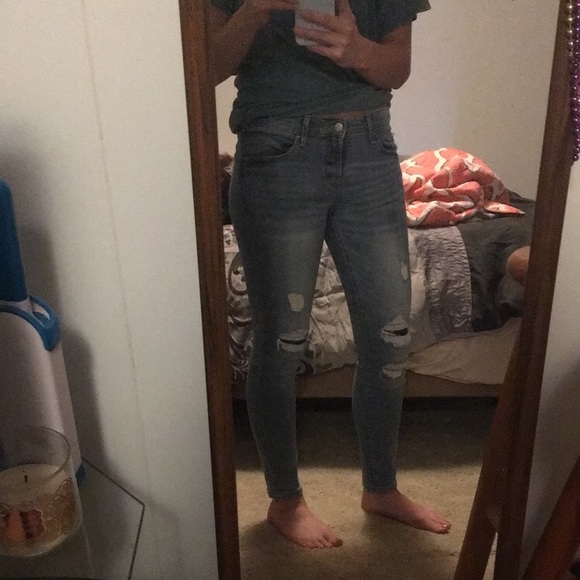 Mossimo Jeans - Picture 5 of 6